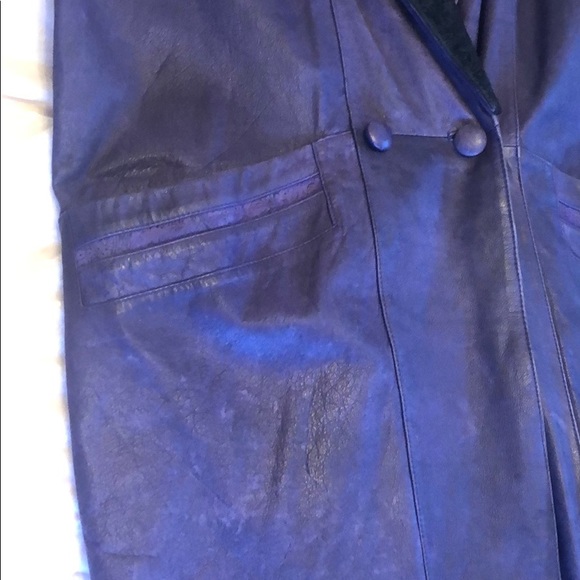 Clothes - Picture 5 of 6